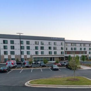 Courtyard by Marriott Cartersville Thumbnail