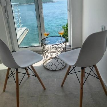 Azzure Apartment