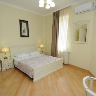 Crown Hotel Thumbnail