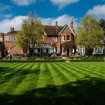 The Cosener's House