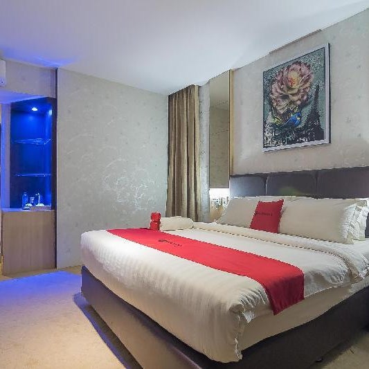 Lucky Star Hotel
