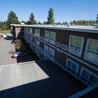 Days Inn by Wyndham Surrey Thumbnail