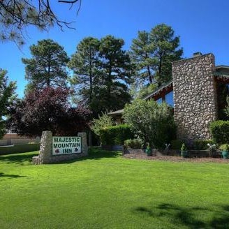 Majestic Mountain Inn Thumbnail