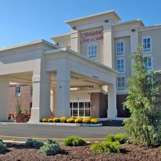 Hampton Inn By Hilton & Suites Plymouth Thumbnail