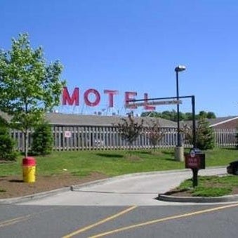 Mayflower Motel Milford Thumbnail