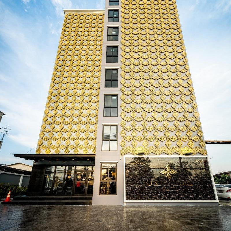 Lux Boutique Hotel