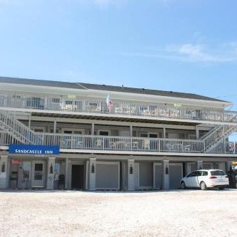 Sandcastle Beachfront Inn Thumbnail