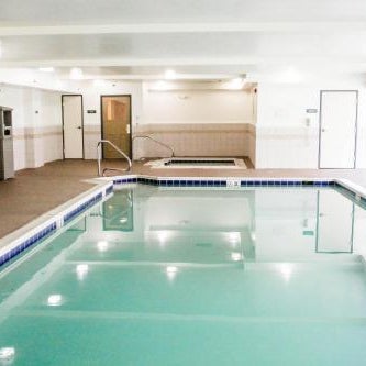 Country Inn & Suites by Radisson, Chester, VA Thumbnail