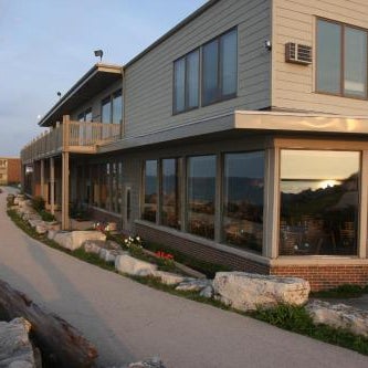Lighthouse Inn - Two Rivers Thumbnail