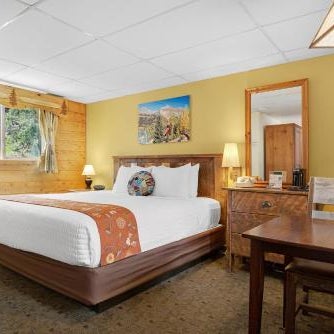 Box Canyon Lodge and Hot Springs Thumbnail