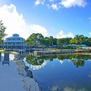Dolphin Point Villas Thumbnail