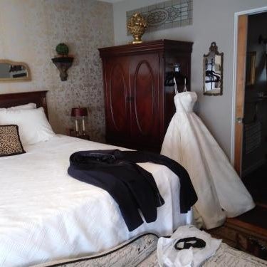 The guest house at the regina house tea room Thumbnail