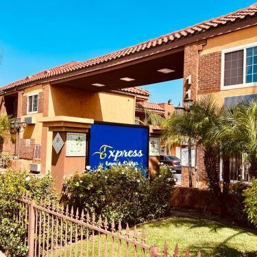 Express Inn & Suites Thumbnail