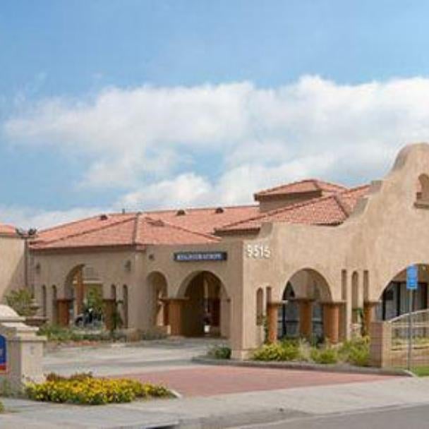 Howard Johnson Hotel & Suites by Wyndham Pico Rivera Thumbnail