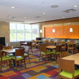 Peach Tree Inn and Suites Thumbnail