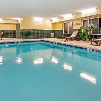 Country Inn & Suites by Radisson, Augusta at I-20, GA Thumbnail