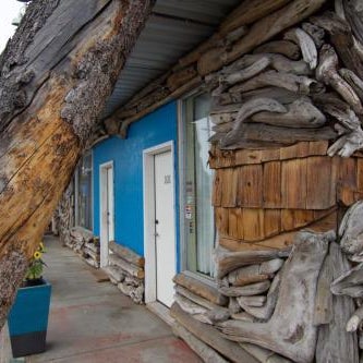 Qupqugiaq Inn Thumbnail