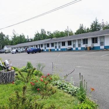 Jacques Cartier Motel Thumbnail