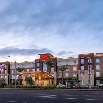 Hampton Inn By Hilton & Suites Buena Park Thumbnail