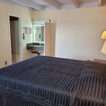 Espana Motel Thumbnail