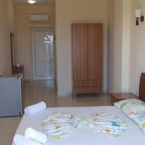 Oasis Drymades Hotel Thumbnail