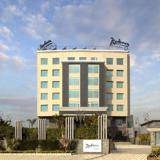 Radisson Chandigarh Zirakpur Thumbnail
