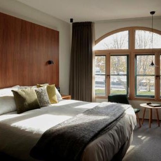 Moss Hotel Thumbnail