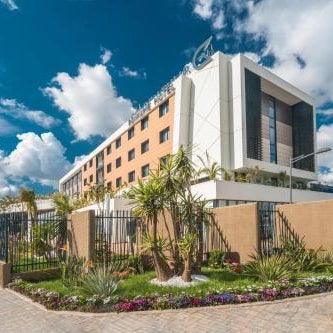 Golden Tulip Royaume