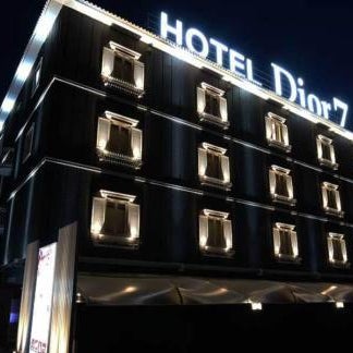 HOTEL Dior7