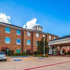 Best Western Plus Waxahachie Inn & Suites Thumbnail