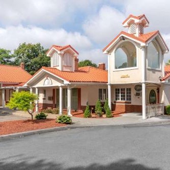 Village Haven Inn & Extended Stay Thumbnail