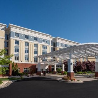 Delta Hotels by Marriott Huntington Mall Thumbnail
