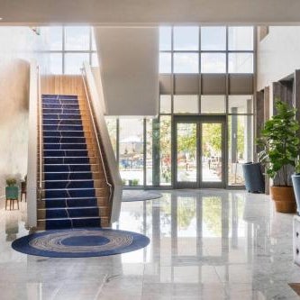 Hotel Nia, Autograph Collection by Marriott Thumbnail