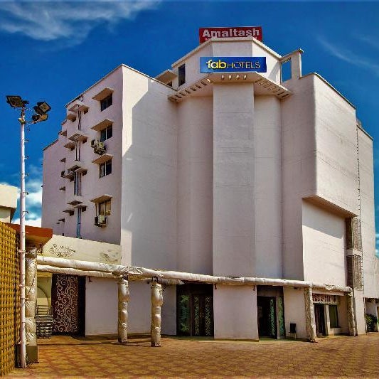 FabHotel Amaltas