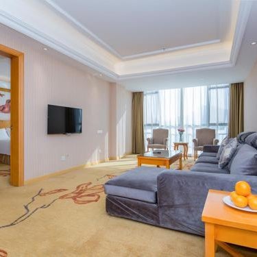 Vienna Hotel Hubei Xiangyang Tanxi Road Thumbnail