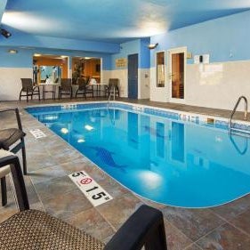 Best Western Plus Fort Wayne Inn & Suites North Thumbnail