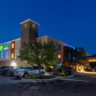 Holiday Inn Express & Suites Absecon-Atlantic City Area By IHG Thumbnail
