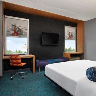 Aloft Montreal Airport Thumbnail