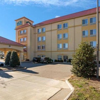 La Quinta Inn & Suites by Wyndham Norfolk Thumbnail