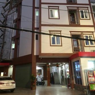 De Vương 2 Hotel