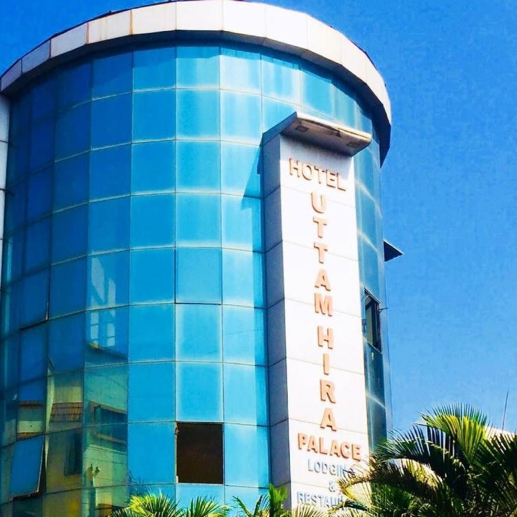 HOTEL NEW UTTAM HIRA PALACE