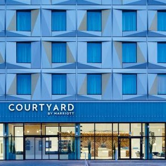 Courtyard by Marriott Luton Airport