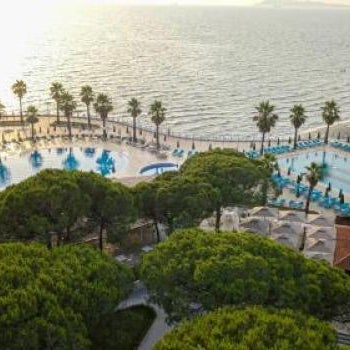Prestige Resort