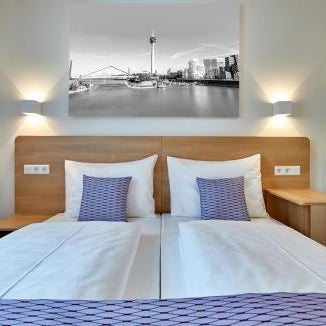 McDreams Hotel Düsseldorf-City Thumbnail