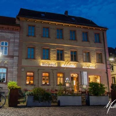 Müller! Das Weingut & Weinhotel
