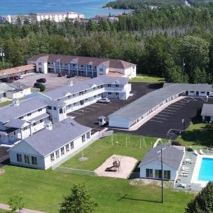 Mackinaw Budget Inn Thumbnail