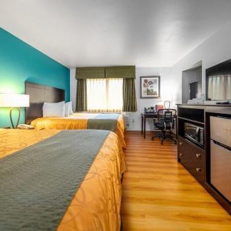 Sunset Motel Hood River Thumbnail