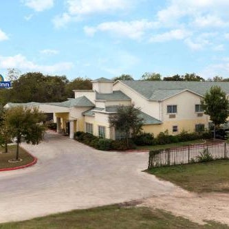 Days Inn by Wyndham San Antonio at Palo Alto Thumbnail
