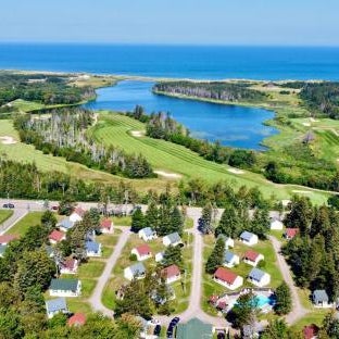 Green Gables Bungalow Court Thumbnail