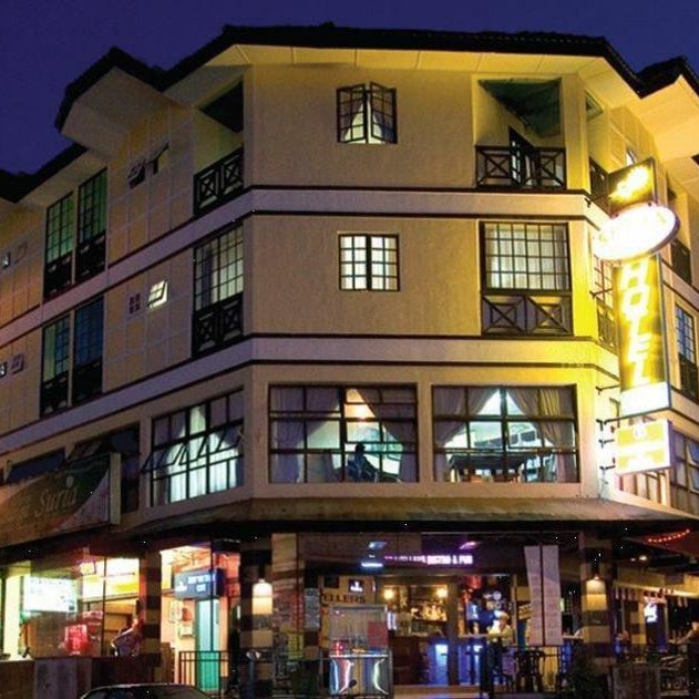 Suria Cameron Hotel A
